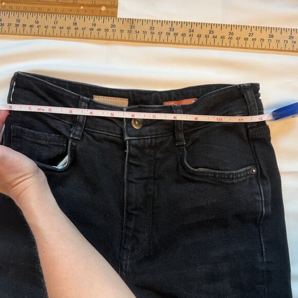 Anthropologie Pilcro High Rise Straight Jeans Black Split Hem Women’s Size 26 - Picture 6 of 16